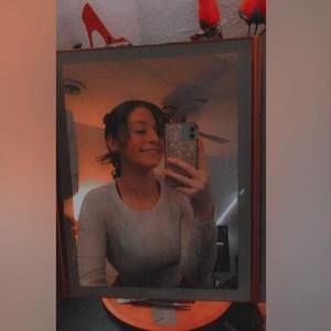 Meet your Posher, Lynzy